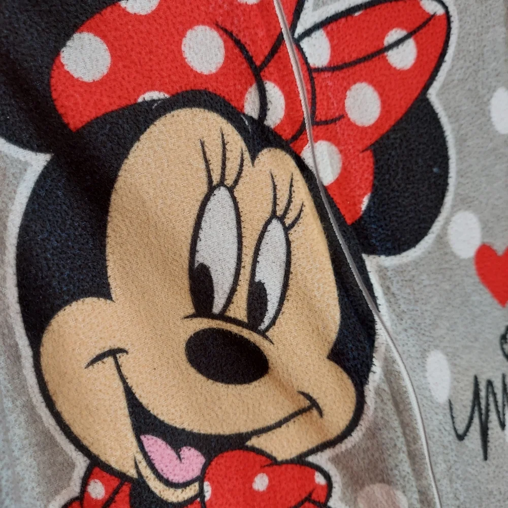 🎁 10/$25=Minnie Mouse Sleeper, size 6 / 6x, red and gray